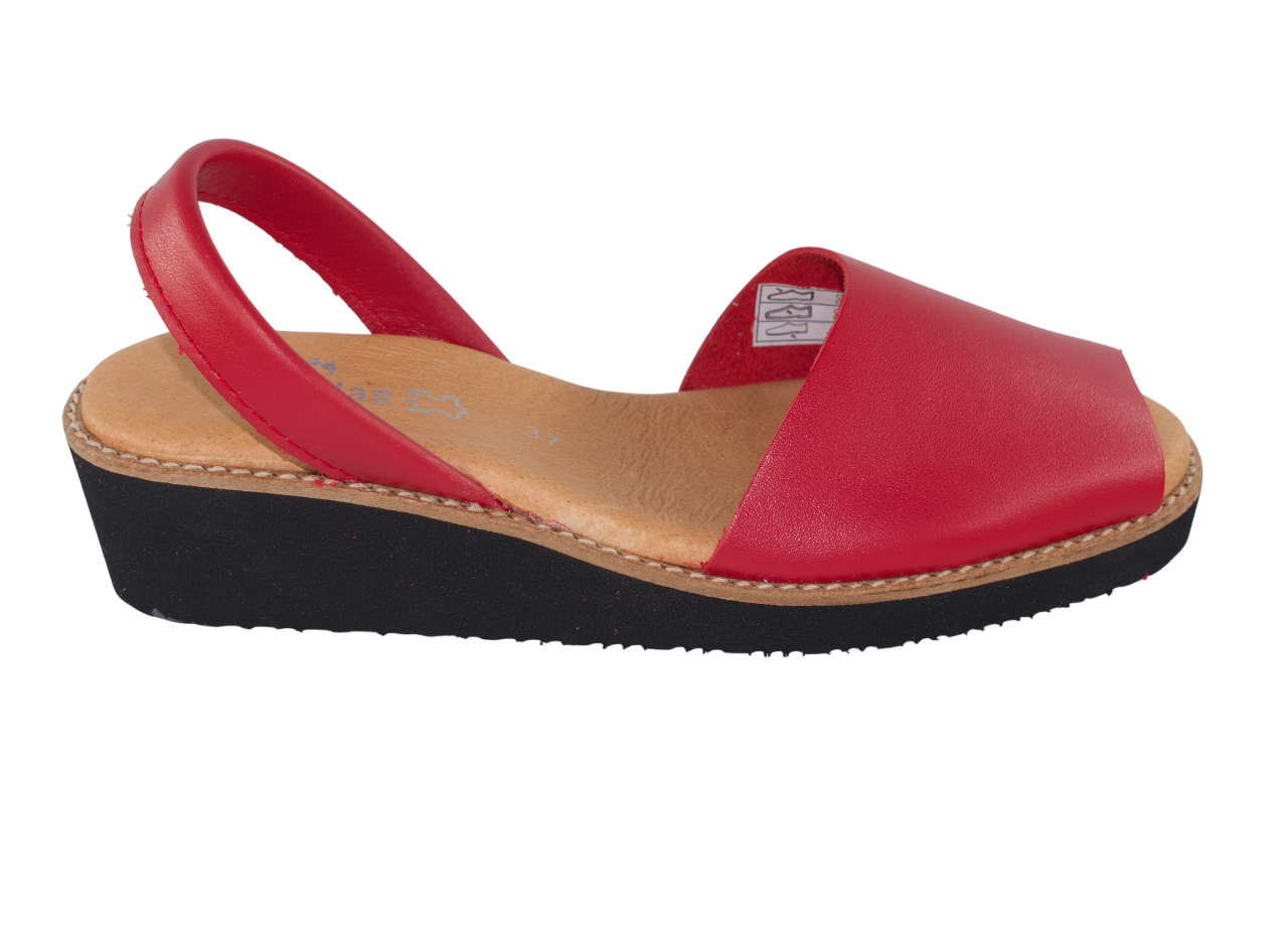 MENORQUINA SRA ROJO MODELO 531
