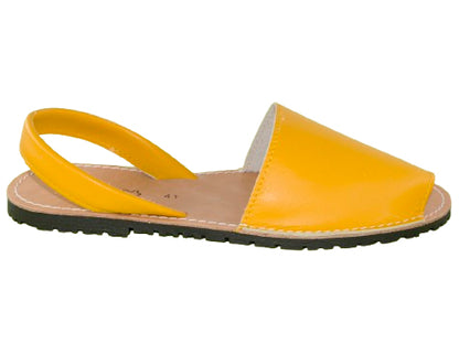 MENORQUINA SRA AMARILLO MODELO 778