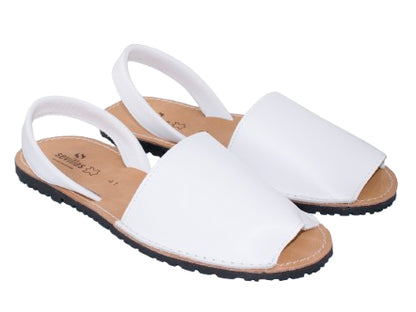 MENORQUINA SRA BLANCO MODELO 778